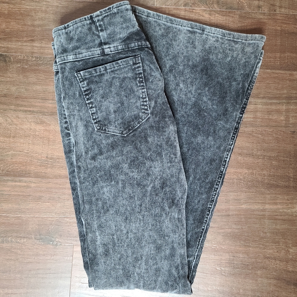 🦋Altar'd State Corduroy Jeans